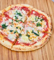 Négysajtos pizza